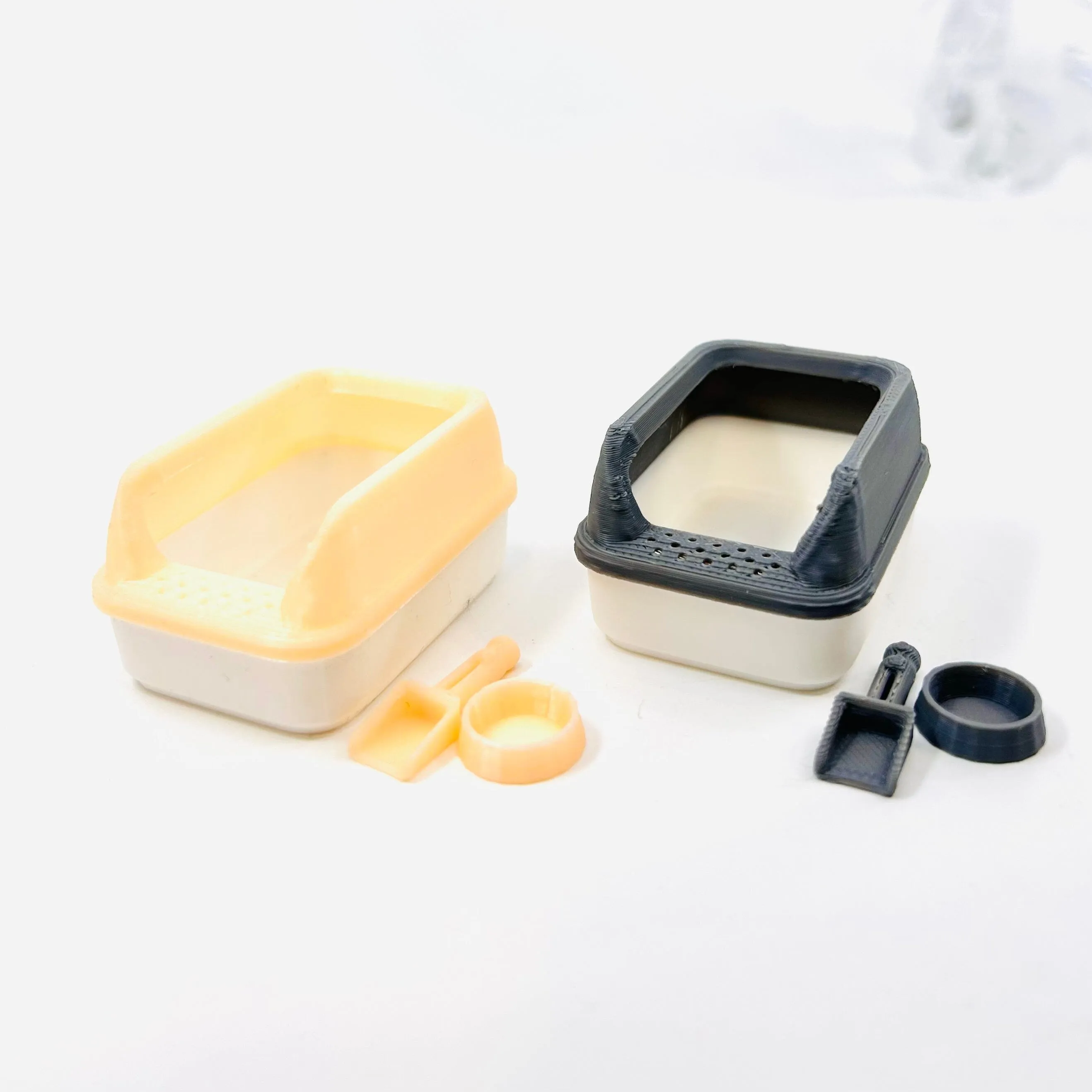 Miniature Cat Litter Box, Blush
