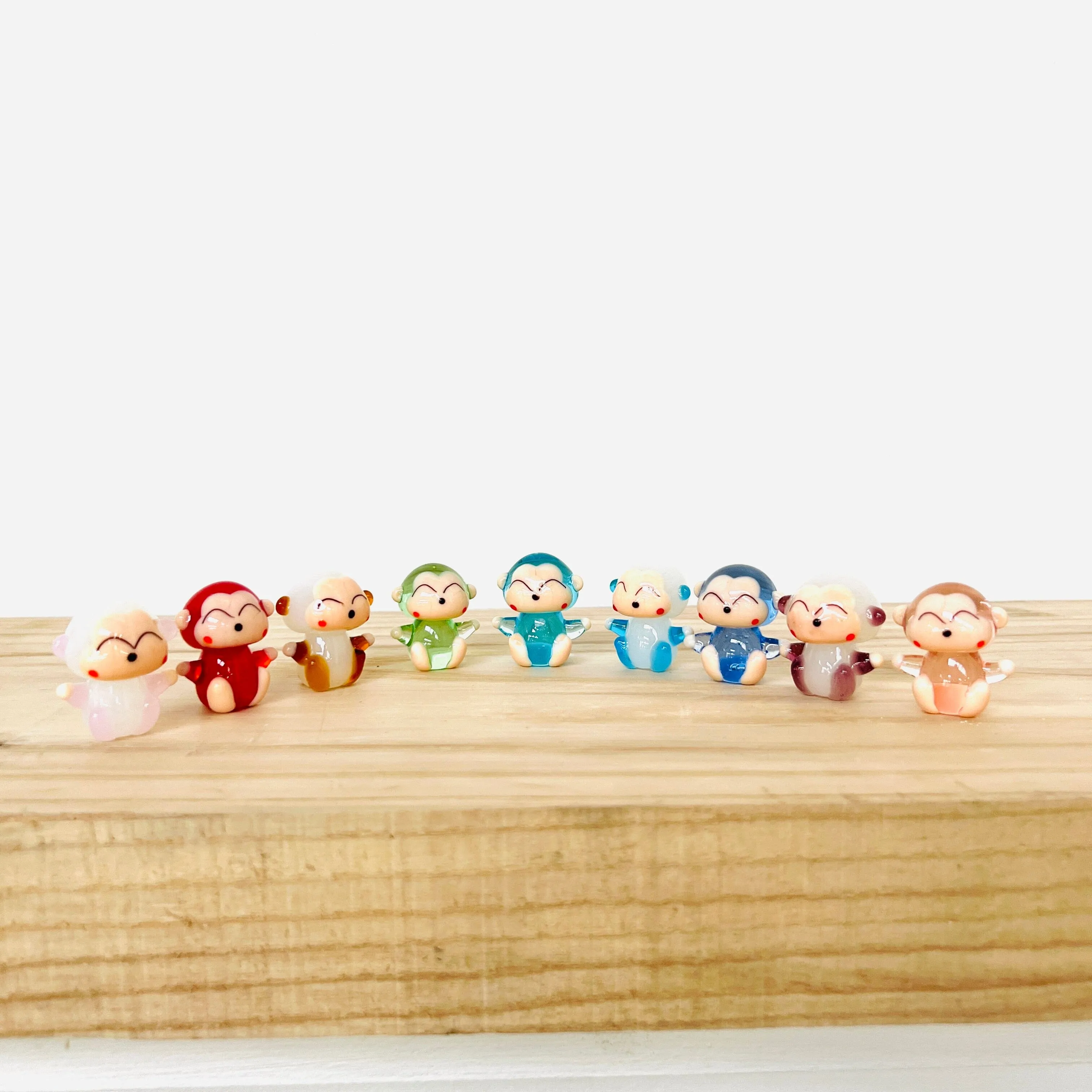 Tiny Glass Monkey, Cherry 288